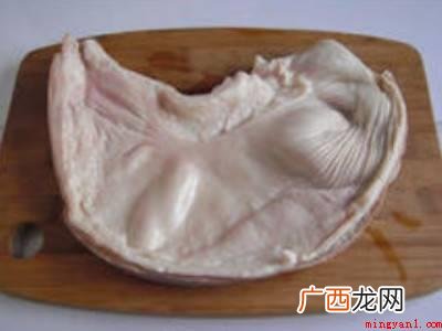 猪的品种繁多,达150多种,形态也有差异 猪肚怎么切