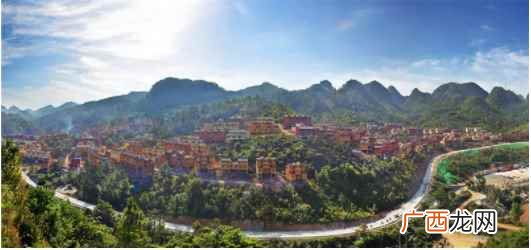 广西壮族自治区青秀山旅游风景区 广西有多少个民族自治县