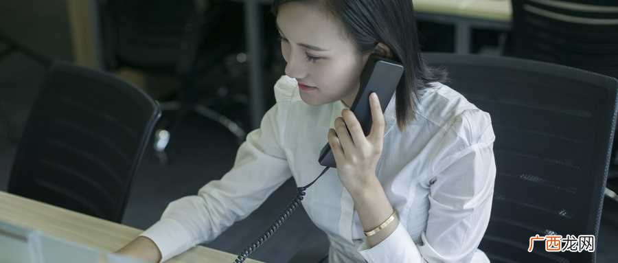 女人梦见接情人电话是什么意思