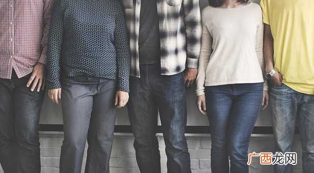 女人梦见家里来客人是什么意思