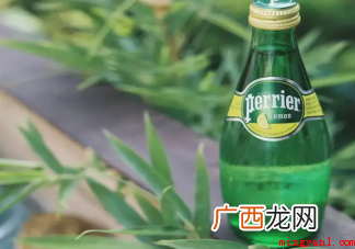 易拉罐装的带气饮料啤酒长时间放在车里可能会