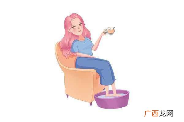 经常泡脚对女性的好处