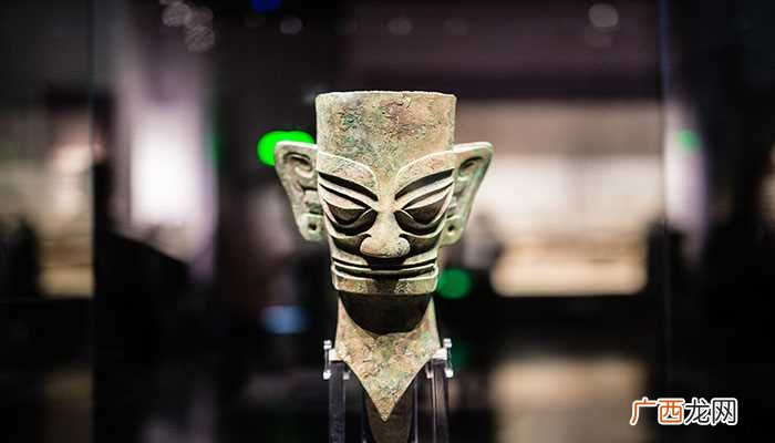 出土文物三星堆出土的大量珍贵文物 三星堆名字由来