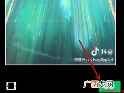 演示机型:Iphone 12 微信朋友圈封面怎么设置动态视频