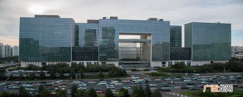 北京市东城区东直门桥 111国道起点和终点站