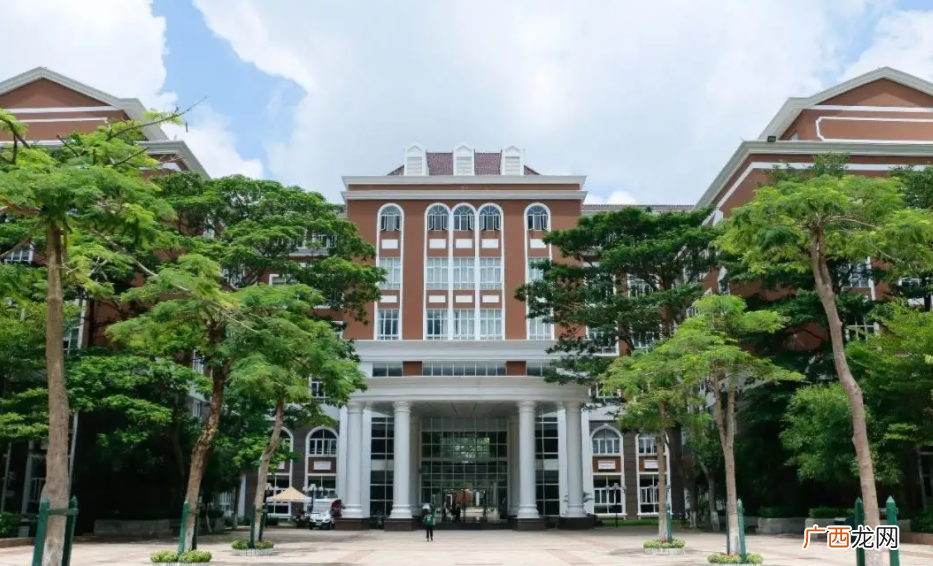 成人本科报考官网 比本科还牛的专科学校