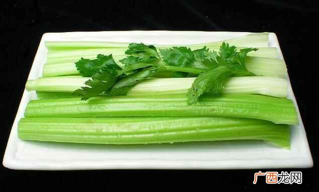 西芹和芹菜到底是什么关系 西芹是芹菜吗