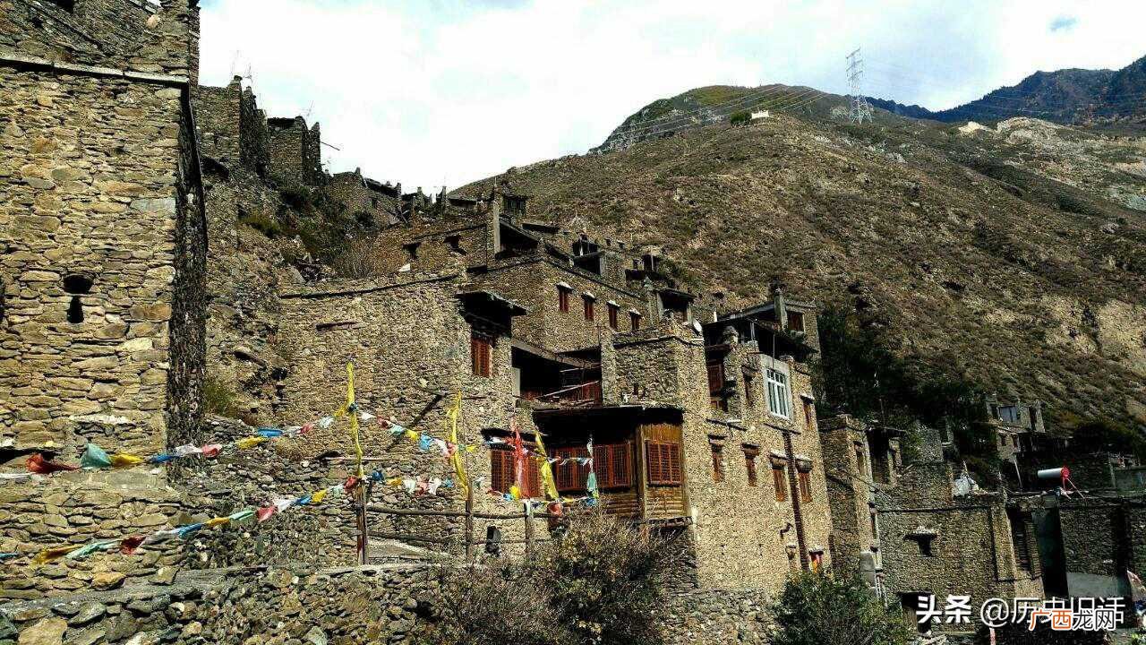 一种特殊的中国民居建筑 碉楼式民居主要分布在什么地区