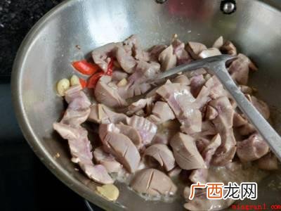 腰子怎么炒才好吃的具体操作步骤 腰子怎么炒才好吃