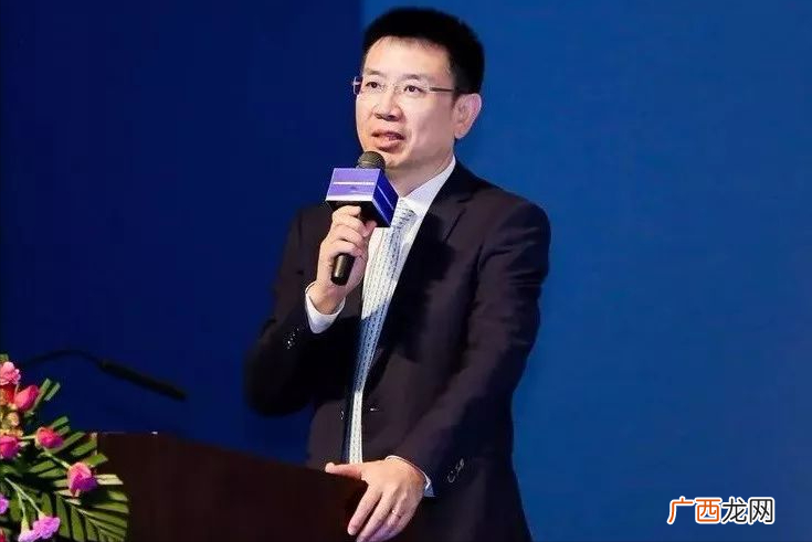 华中科技大学毕业打破红外芯片垄断 黄立个人资料简介