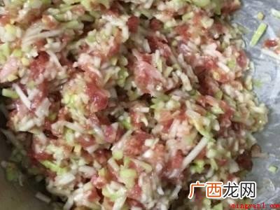 葫芦馅怎么调的具体操作步骤 葫芦馅怎么调