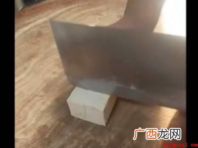 三刀切9块豆腐怎么切共有4个步骤 三刀切9块豆腐怎么切