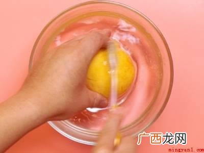 黄桃可以做什么甜品的具体操作步骤 黄桃可以做什么甜品