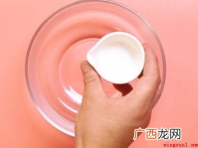 黄桃可以做什么甜品的具体操作步骤 黄桃可以做什么甜品