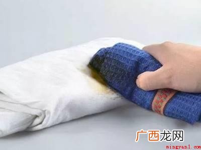 咖啡渍如何去除的具体操作步骤 咖啡渍如何去除