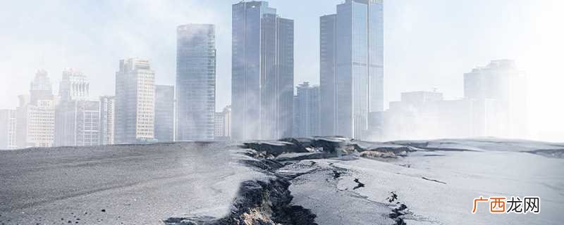 地震原因是地壳板块运动