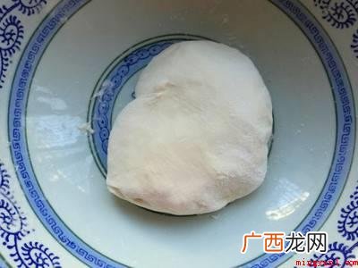 家常饼怎样烙才松软的具体操作步骤 家常饼怎样烙才松软
