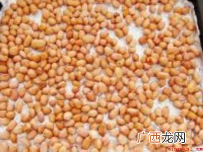 花生受潮怎么变脆 具体操作步骤 花生受潮怎么变脆