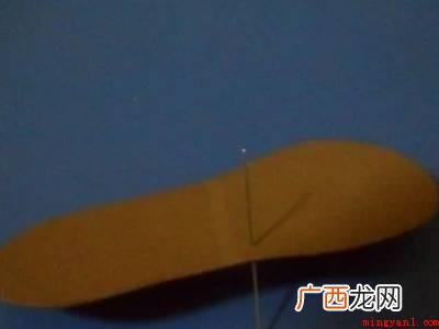鞋垫怎么锁边 具体操作步骤 鞋垫怎么锁边