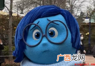为何现在都爱上了哭丧脸的忧忧?迪士尼忧忧怎么火了 为何现在都爱上了哭丧脸的忧忧