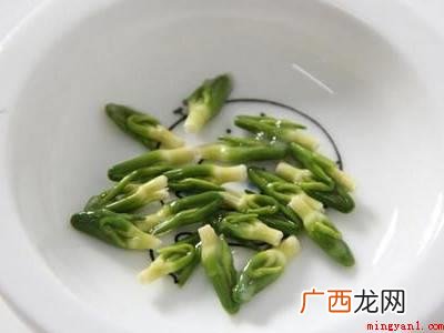 莲子心怎么泡水的具体操作步骤 莲子心怎么泡水