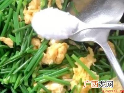 韭菜亭子怎么做好吃的具体操作步骤 韭菜亭子怎么做好吃