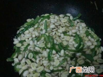 嫩莲子怎么吃的具体操作步骤 嫩莲子怎么吃