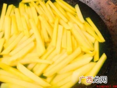 如何炸薯条脆而不软的详细操作 如何炸薯条脆而不软