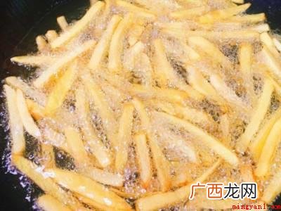 如何炸薯条脆而不软的详细操作 如何炸薯条脆而不软