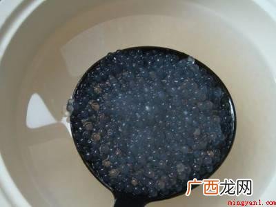 西瓜吃不完如何处理的具体操作步骤 西瓜吃不完如何处理
