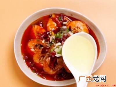 如何煮虾的具体操作步骤 如何煮虾