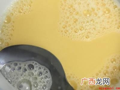 芙蓉蛋怎么蒸才嫩 具体操作步骤 芙蓉蛋怎么蒸才嫩