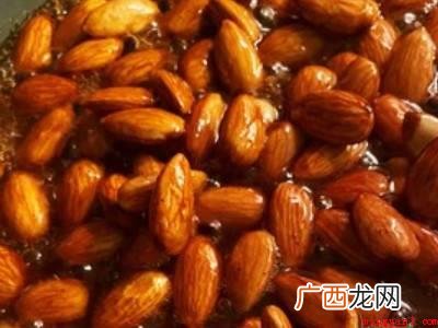 新鲜巴旦木怎么吃的具体操作步骤 新鲜巴旦木怎么吃