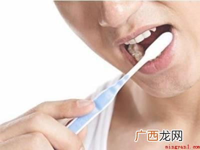 正确刷牙齿的方法的具体操作步骤 正确刷牙齿的方法