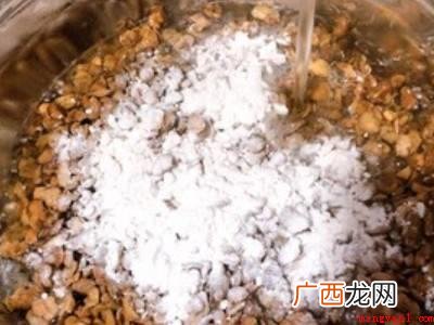 做豆瓣酱如何晒太阳的具体操作步骤 做豆瓣酱如何晒太阳