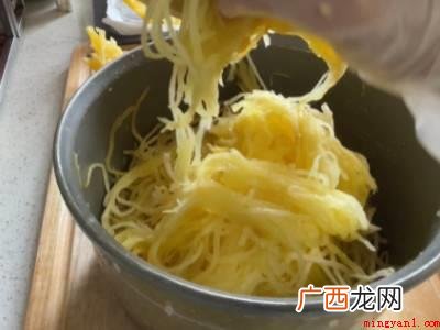 金丝瓜怎么取丝的具体操作步骤 金丝瓜怎么取丝