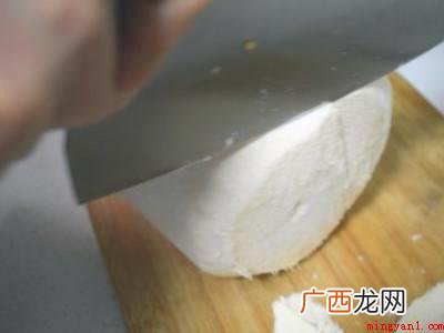 怎么打开椰子的具体操作步骤 怎么打开椰子