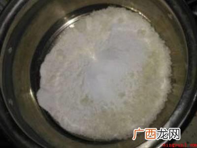 白凉粉里面的薄荷粉怎么用