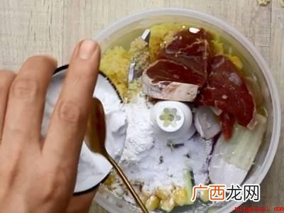 牛肉饼怎么做比较嫩的具体操作步骤 牛肉饼怎么做比较嫩