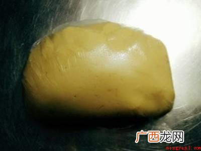 月饼皮怎么做才松软好吃
