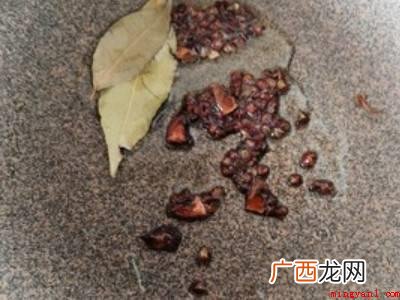 茄子肉包子怎么调馅好吃