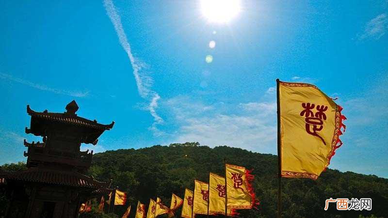 “荆楚文化”可以理解为湖北地方特色的文化 荆楚大地是指哪个地方