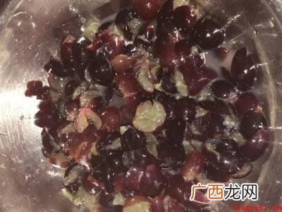 葡萄酒是怎么做的具体操作步骤 葡萄酒是怎么做的