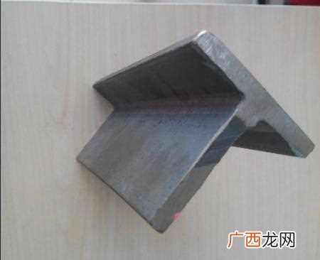 优质碳素结构钢是按化学成分和机械性能供应的 q235b是什么材质