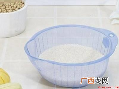 米袋里有小黑虫怎么办