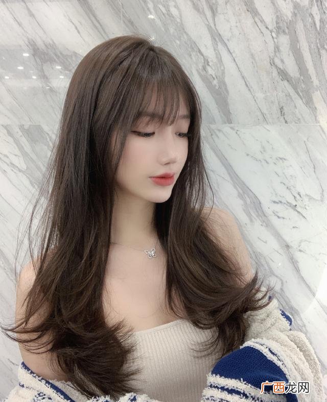 怎样和女孩子聊天找话题 和女生聊天的技巧与方法