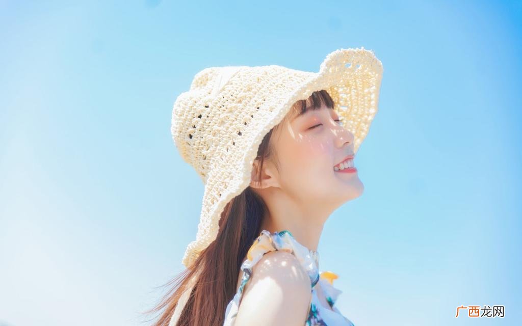 男人要会这三个高情商回复 你还不睡觉啊幽默回答