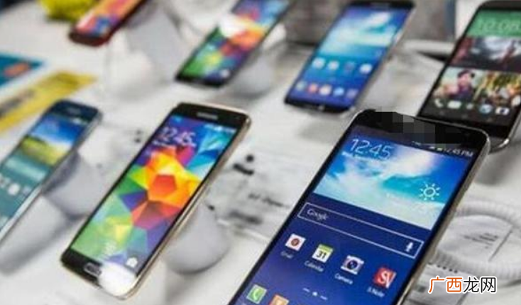 在实体店买更便宜实惠吗 实体店买手机好还是网上买好
