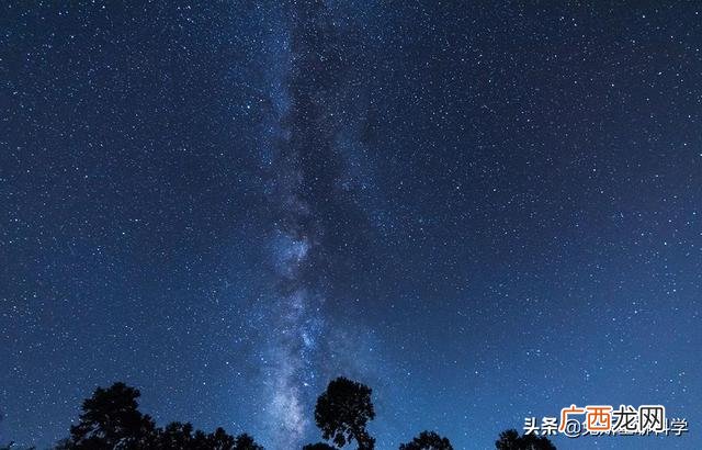 看到的星星是几亿光年前的 亿万年后的地球能看到星星吗