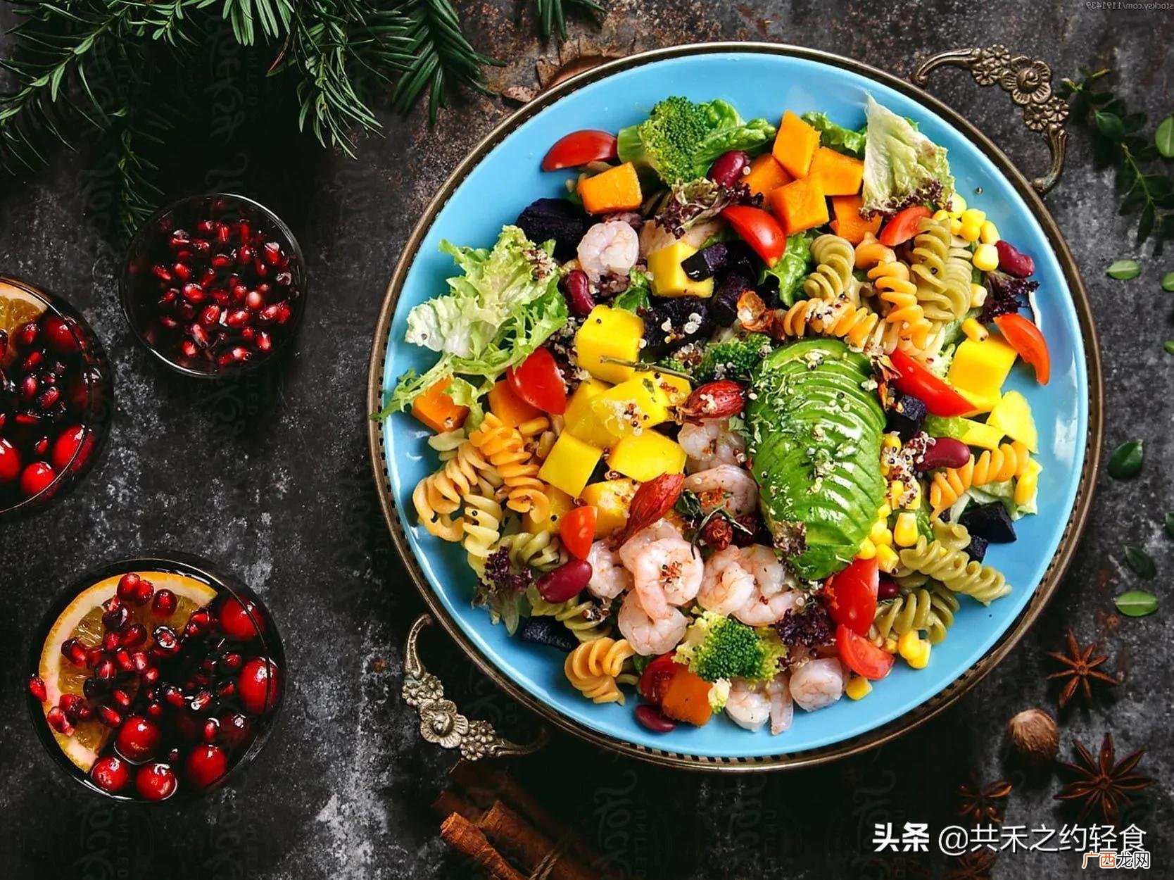 加盟一家轻食店成本多少？ 开一家轻食店成本多少